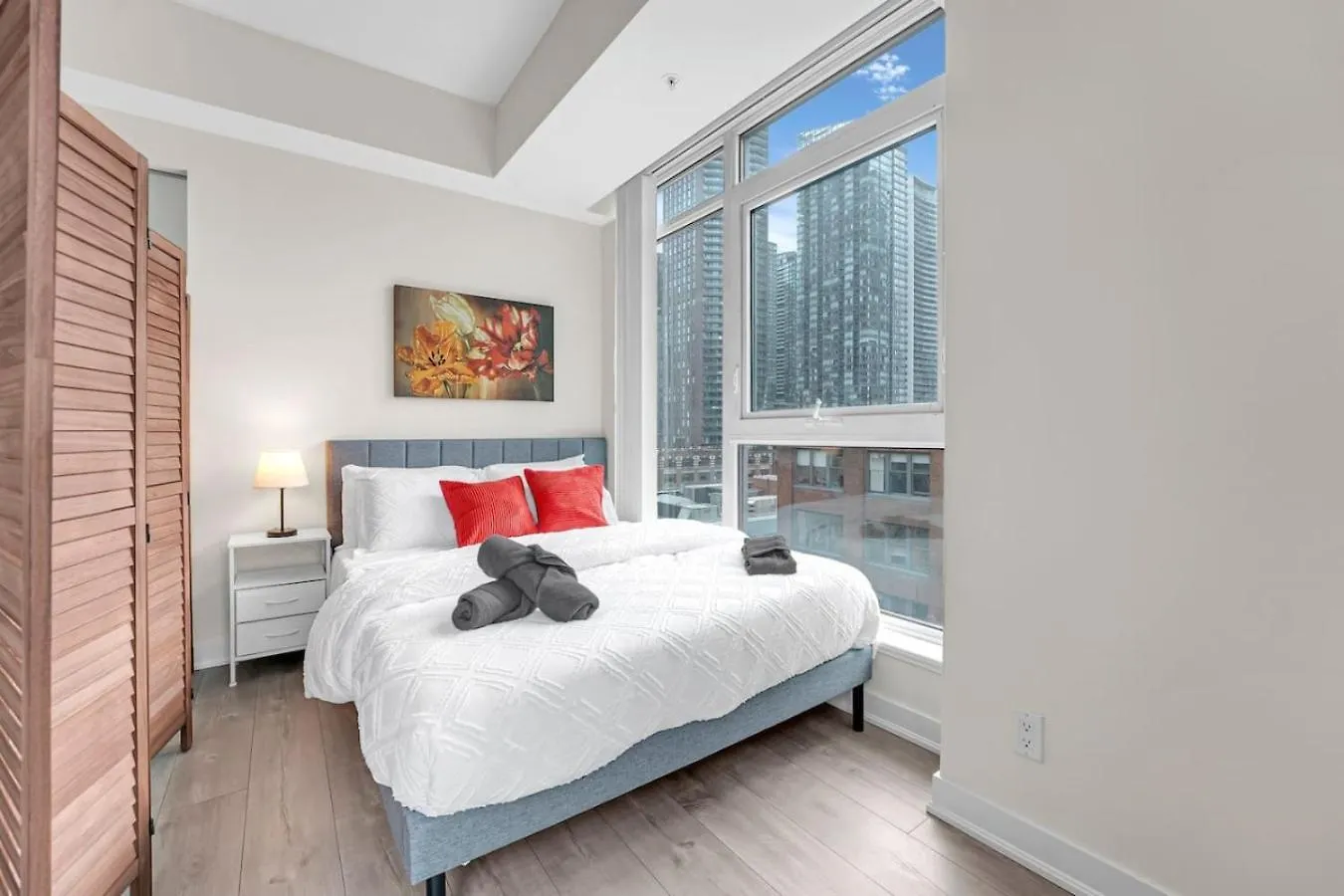 Luxe 5Bd Unit Sleeps 11 - Hospitals Mtcc Ttc Acc Apartment Toronto 0*,  Canada